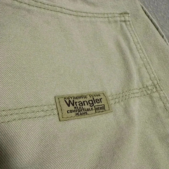 Men’s Wrangler Authentic Issue Herd Khaki Shorts 38 - Picture 2 of 5